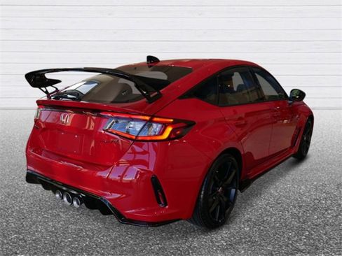 New 2025 Honda Civic Type R image 4