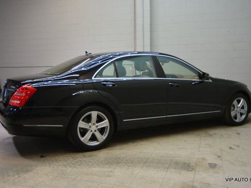 Used 2010 Mercedes-Benz S 550 4MATIC image 31