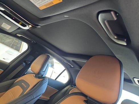 New 2026 Mercedes-Benz E 53 AMG e 4MATIC Sedan image 31