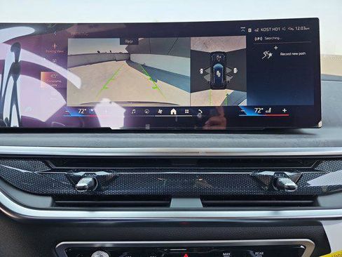 New 2026 BMW X5 sDrive40i image 25