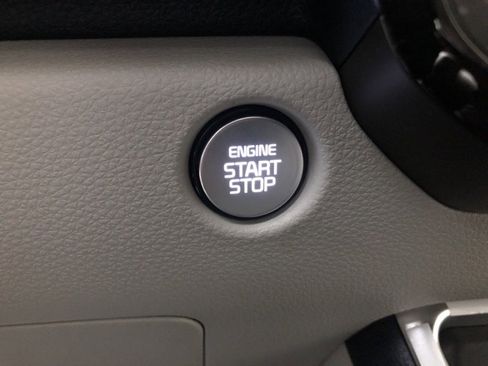 New 2026 Kia Carnival SX Prestige image 31