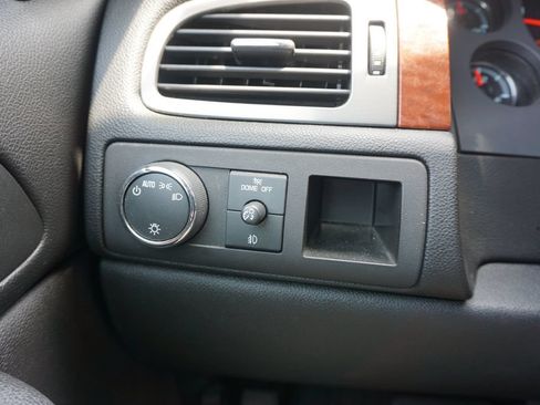 Used 2008 GMC Yukon SLE w/ Convenience Package RWD image 4