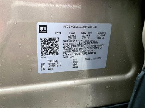 Used 2024 Cadillac XT4 Luxury w/ Cold Weather Package image 33