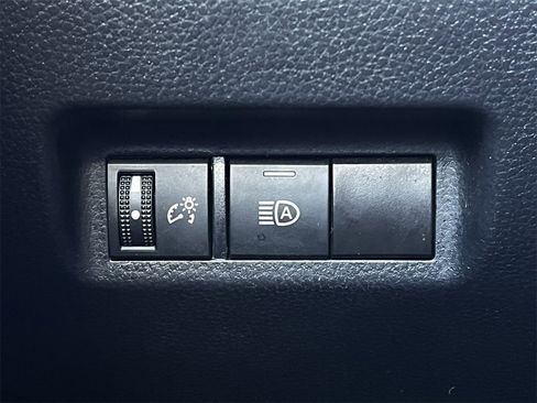 Used 2024 Toyota RAV4 LE image 20