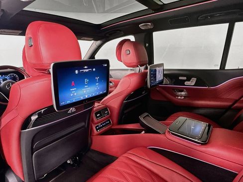 Certified 2026 Mercedes-Benz Maybach GLS 600 4MATIC image 26
