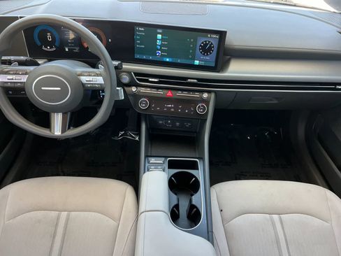 Used 2024 Hyundai Sonata SEL FWD image 4