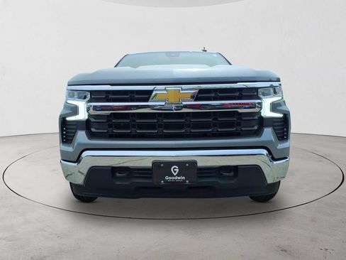 New 2026 Chevrolet Silverado 1500 LT w/ Convenience Package II AWD/4WD image 2