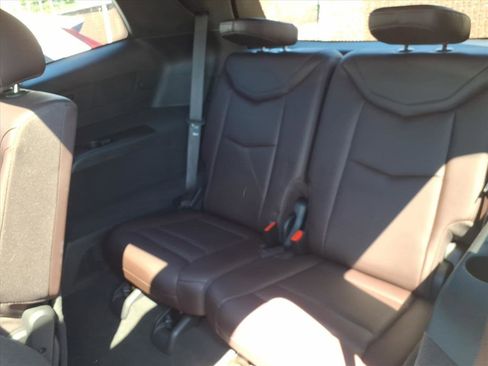 Certified 2021 Cadillac XT6 Premium Luxury image 20