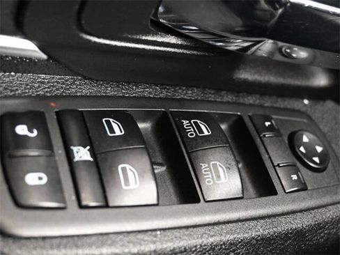 Used 2022 RAM 1500 Classic Warlock w/ Electronics Group image 28