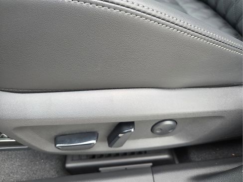 New 2026 Nissan Rogue Platinum AWD/4WD image 14