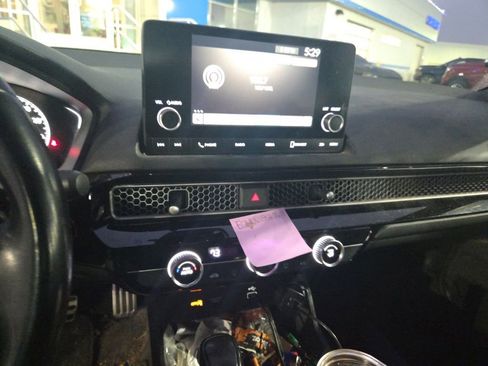 Used 2022 Honda Civic Sport image 12