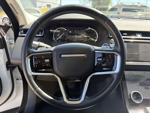 Used 2021 Land Rover Range Rover Velar S AWD/4WD image 8