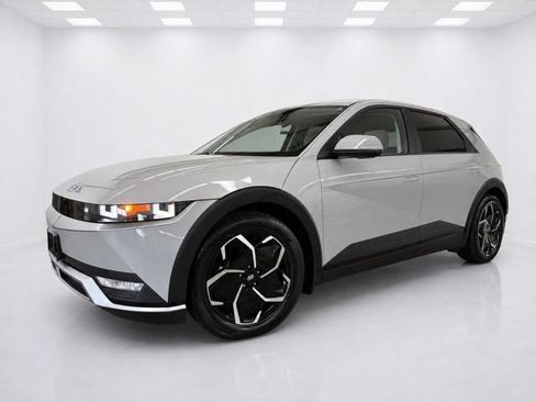 Used 2023 Hyundai Ioniq 5 SEL AWD/4WD image 4