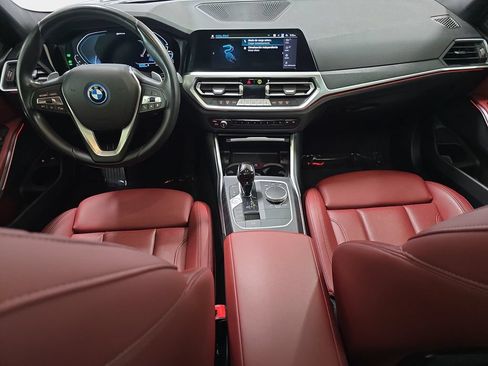 Certified 2022 BMW 330e w/ Driving Assistance Package RWD image 11