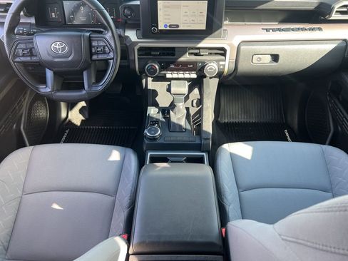 Used 2025 Toyota Tacoma SR5 image 16
