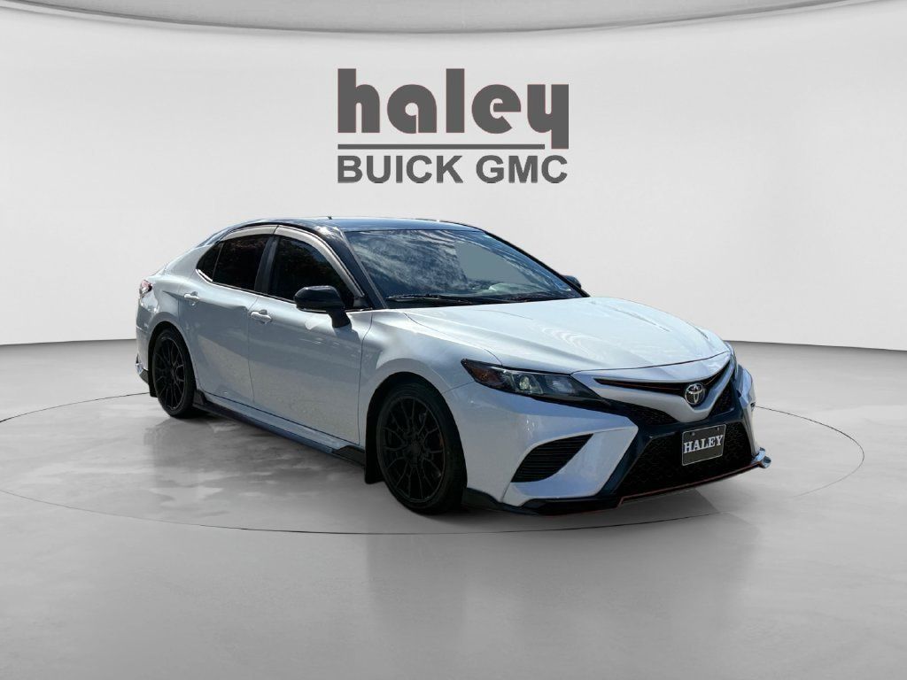 Used 2022 Toyota Camry TRD w/ TRD Package w/JBL Audio FWD image 7