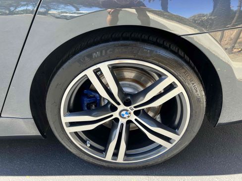 Used 2018 BMW 750i RWD image 81