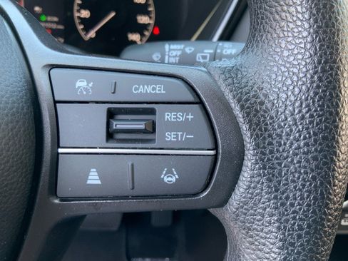 Used 2025 Honda CR-V LX image 23