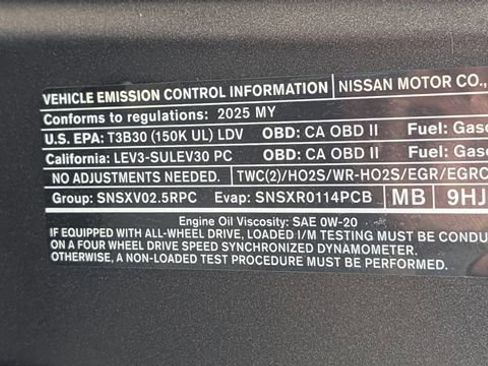 Used 2025 Nissan Altima 2.5 SV FWD image 28