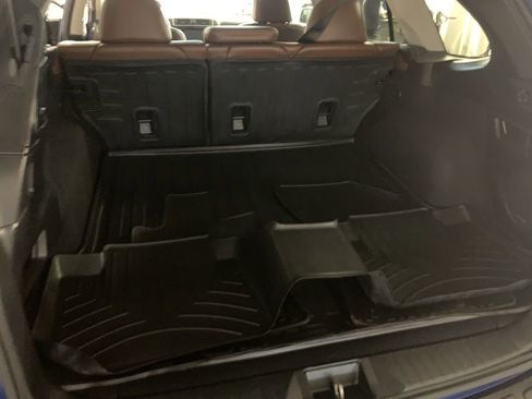 Used 2017 Subaru Outback 2.5i Touring image 23