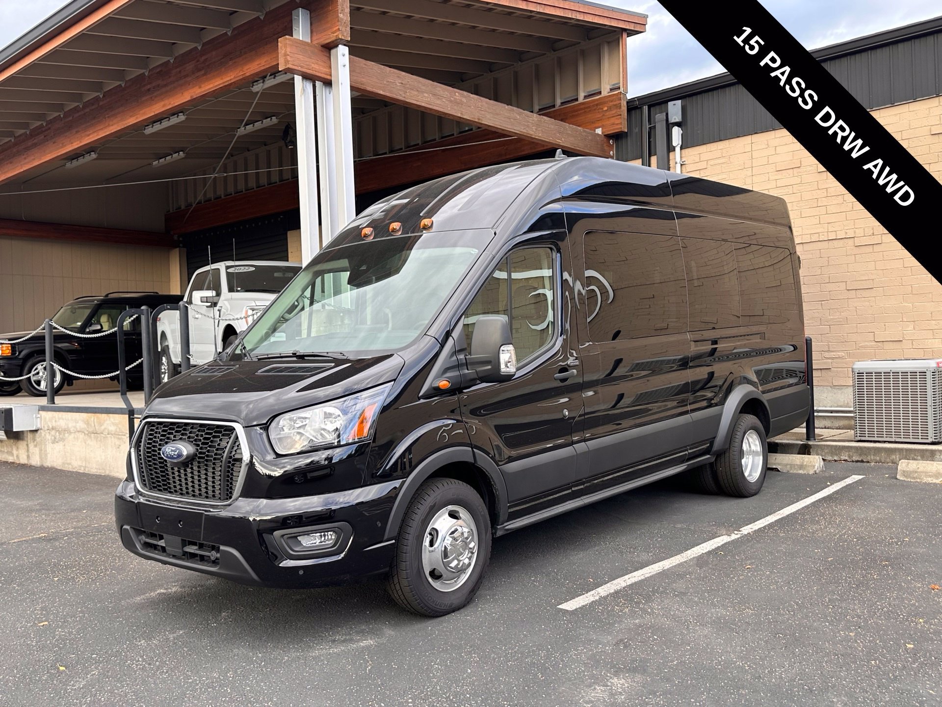 Used 2025 Ford Transit 350 XLT AWD/4WD image 1