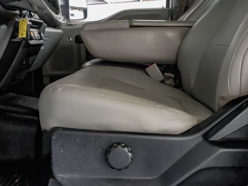 Used 2017 Ford F350 XL w/ Power Equipment Group RWD image 28