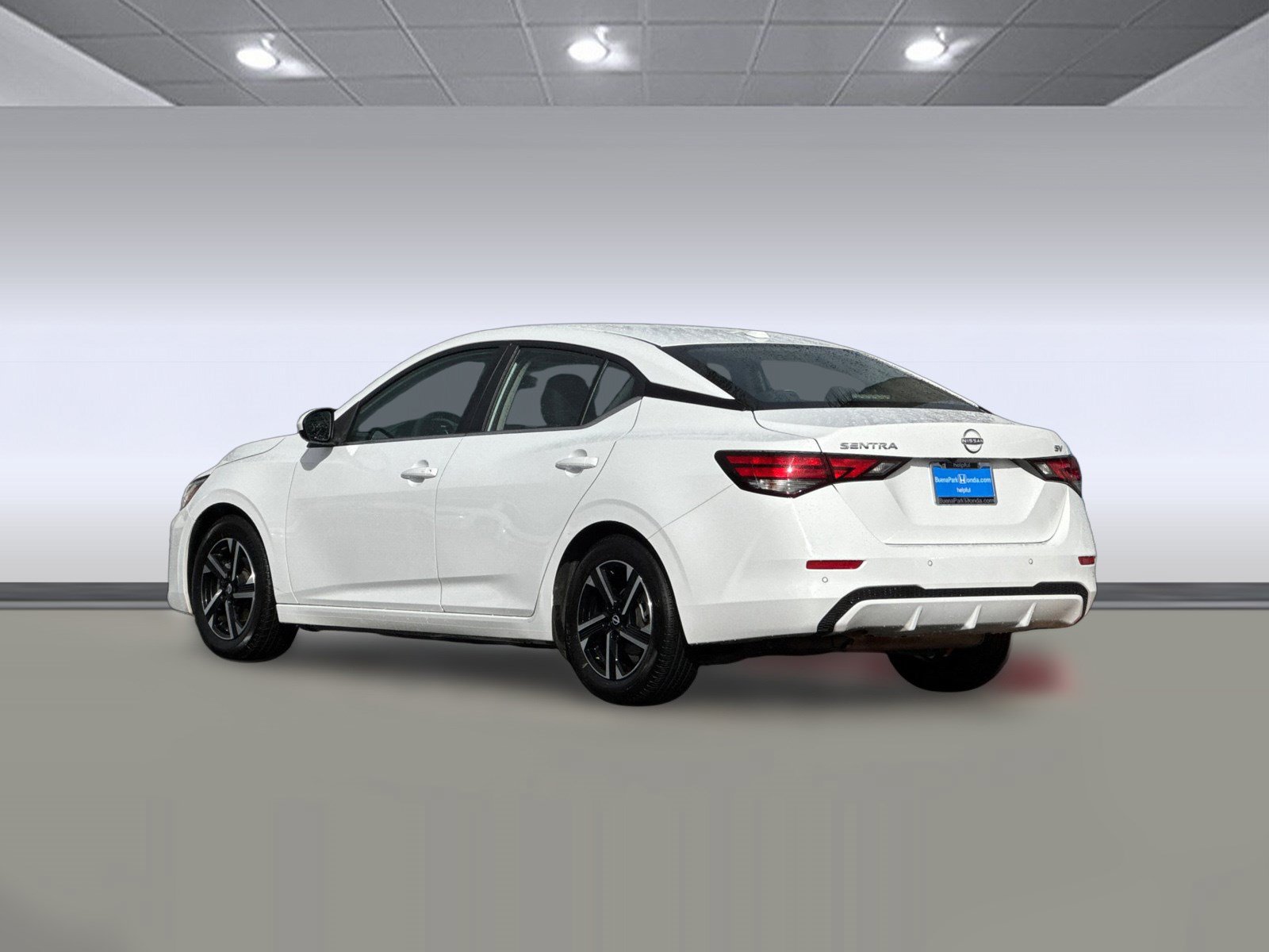 Used 2024 Nissan Sentra SV FWD image 3