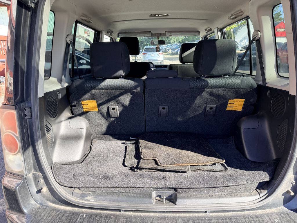Used 2006 Scion xB FWD image 5