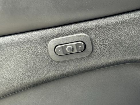 Used 2016 Dodge Durango R/T w/ Blacktop Package image 17