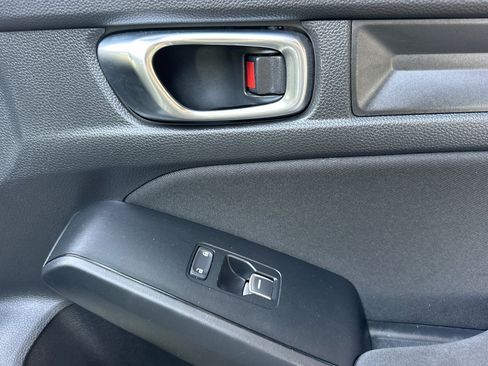 Used 2025 Honda Civic Sport image 20