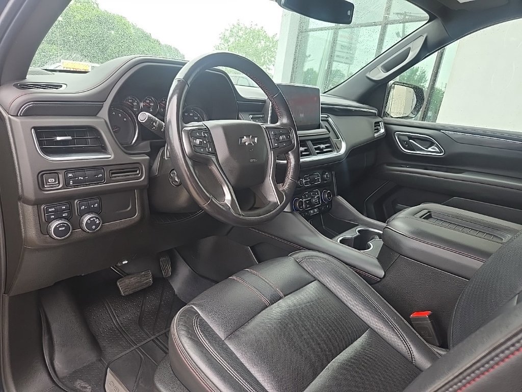 Used 2021 Chevrolet Tahoe RST w/ Luxury Package AWD/4WD image 37