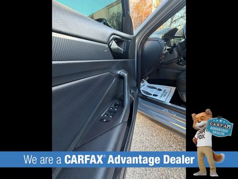 Used 2019 Volkswagen Jetta GLI FWD image 42
