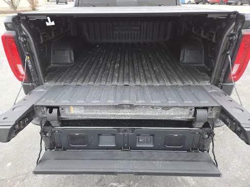 New 2026 GMC Sierra 1500 AT4 w/ AT4 Premium Package image 29
