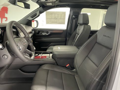 New 2026 GMC Yukon XL Denali w/ Sun & Power Step Package image 16