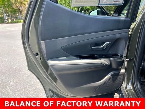 Used 2025 Hyundai Santa Cruz SEL FWD image 13