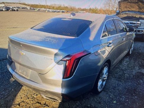 Used 2023 Cadillac CT4 Premium Luxury image 2