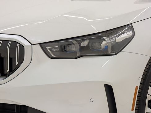 New 2026 BMW 530i RWD image 11