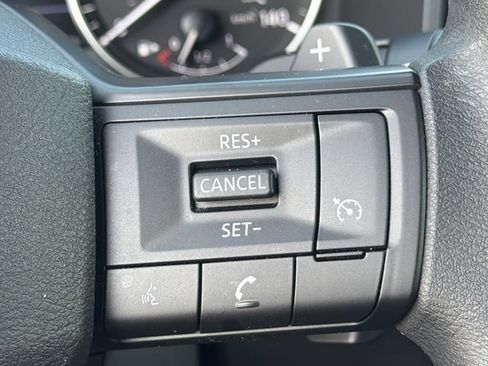 Used 2026 Nissan Rogue S FWD image 25