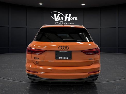 Used 2024 Audi Q3 2.0T Premium Plus w/ Premium Plus Package image 13