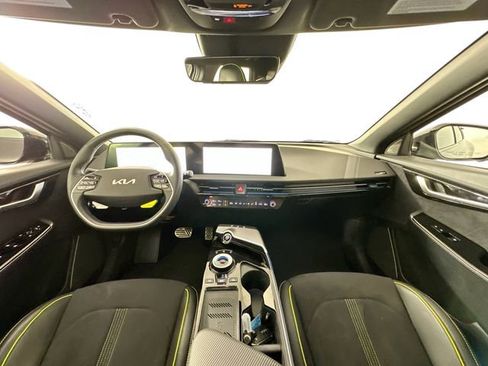 Used 2023 Kia EV6 GT image 33