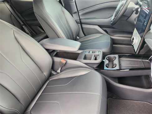 New 2026 Ford Mustang Mach-E Select RWD image 10