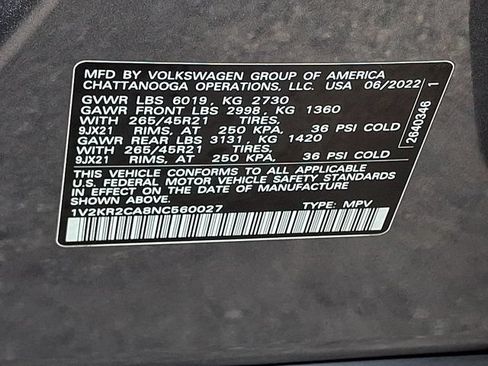 Certified 2022 Volkswagen Atlas SE w/ Panoramic Sunroof Package AWD/4WD image 32