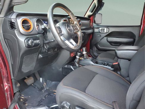 Certified 2022 Jeep Gladiator Mojave image 19