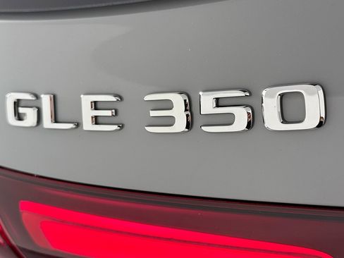 New 2026 Mercedes-Benz GLE 350 4MATIC image 9