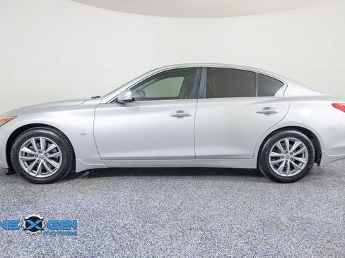 Used 2014 INFINITI Q50 Premium w/ Navigation Package AWD/4WD image 4