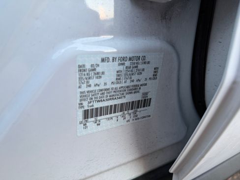 Certified 2024 Ford Maverick XL FWD image 33