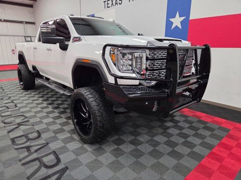 Used 2023 GMC Sierra 2500 Denali image 12