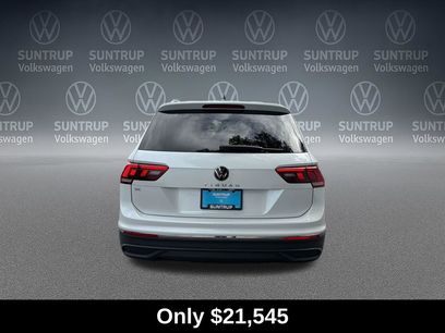 Used 2023 Volkswagen Tiguan SE w/ Panoramic Sunroof Package