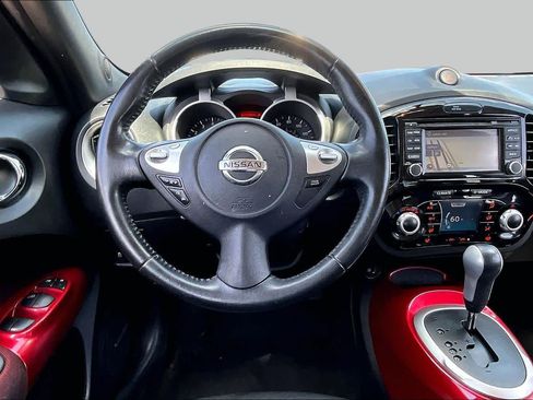 Used 2017 Nissan Juke SL FWD image 6