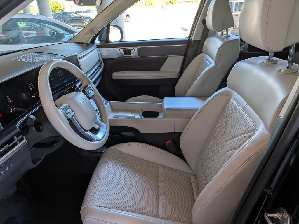 Used 2026 Hyundai Santa Fe SEL AWD/4WD image 15